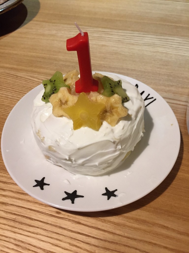 息子が一歳の誕生日を迎えました(^O^)