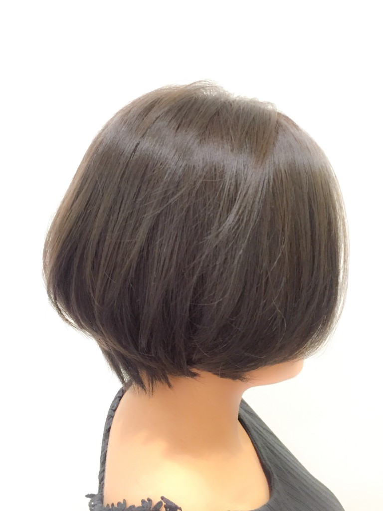 クールな大人ショート　｜別府市　イルミナカラー、キラ水取り扱い美容室Rangali（ランガリ）