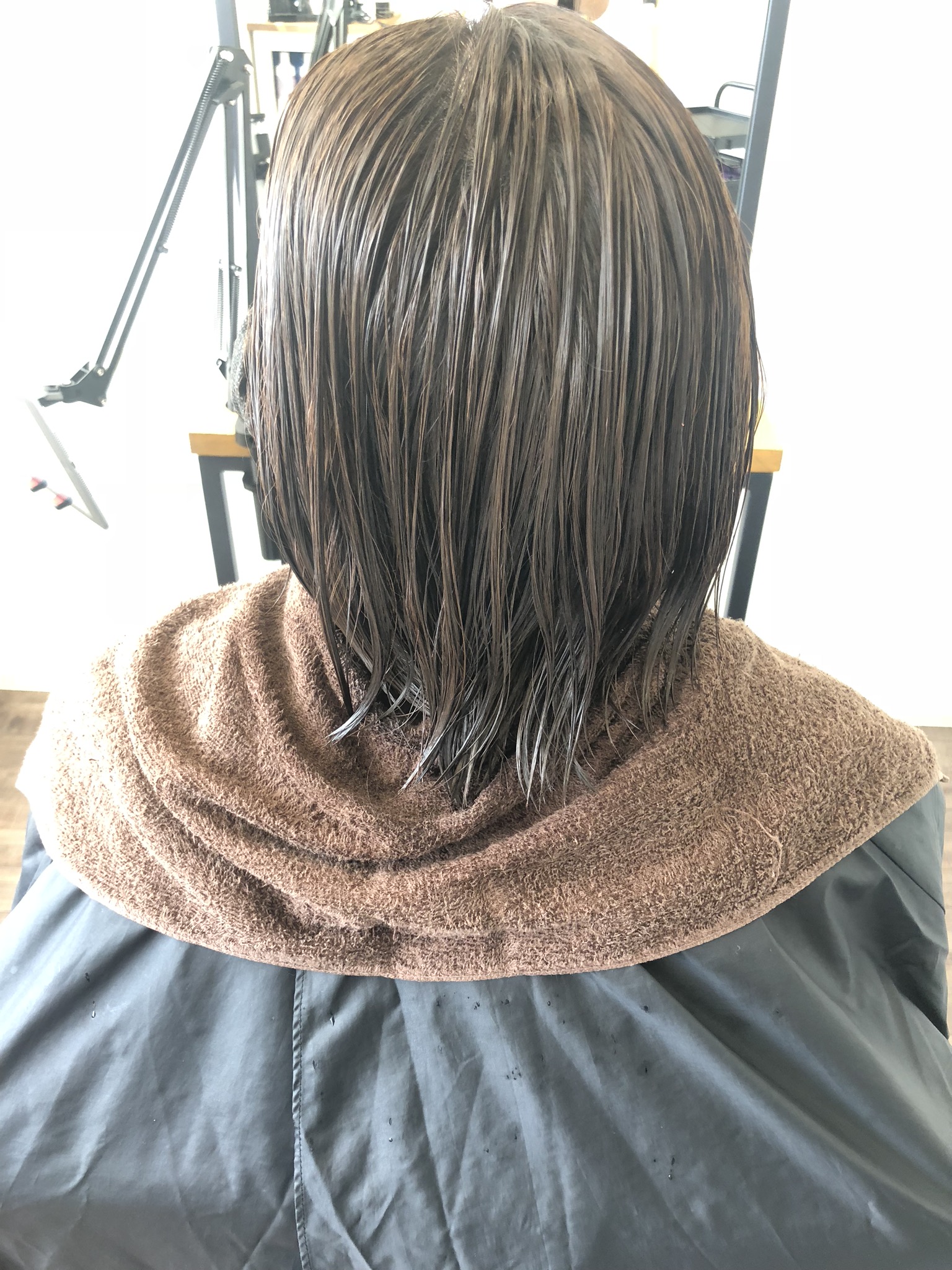 暗めのヘアカラーもイルミナカラーなら透明感、艶が出て綺麗に染まります！　｜別府市　イルミナカラー取り扱い美容室Rangali（ランガリ）
