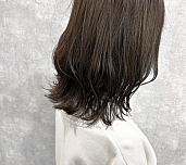 【別府 美容室Rangali】 ・・ミディアムレイヤー、アッシュベージュ・・#oggiotto #オッジィオット #イルミナカラー 取り扱い店